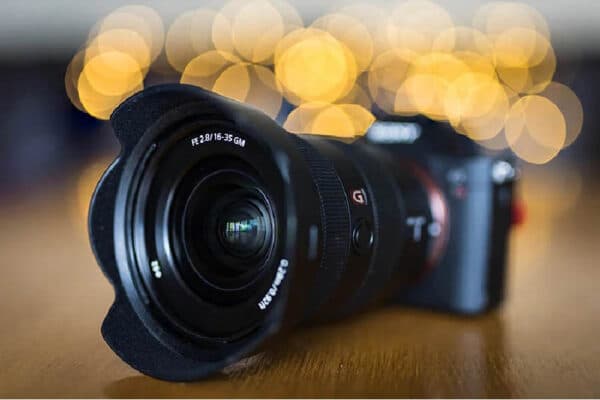 Sony FE 16-35mm f/2.8 GM Lens